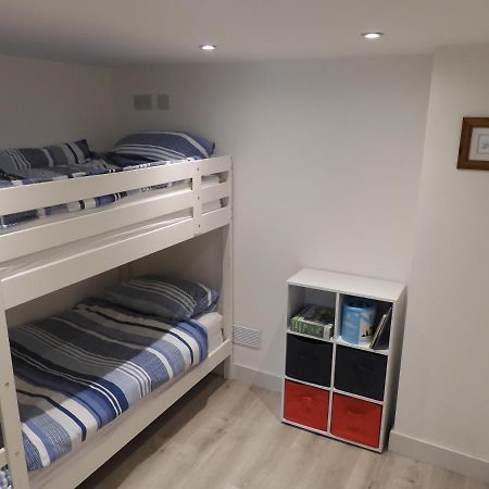Fabulous Ground Floor Apt Adjacent To Beach ロスナイグル エクステリア 写真